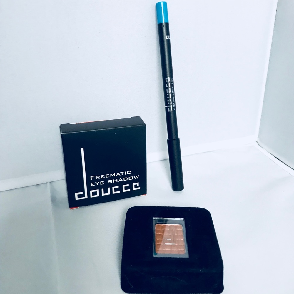 Doucce Eyeshadow - 62 & Precision Eyeliner - Blue